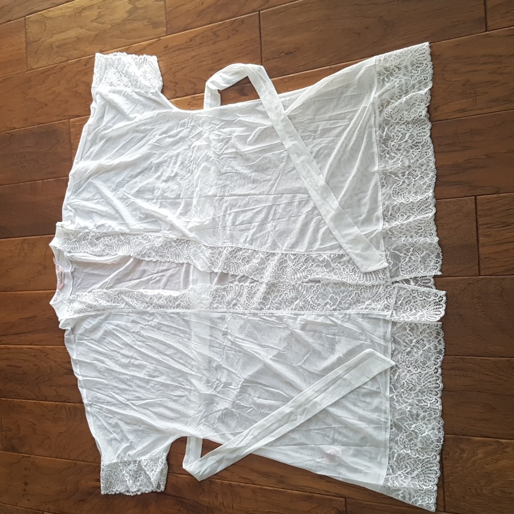 La Vie En Rose White Sheer Lace Detail Bridal Robe Size XXL